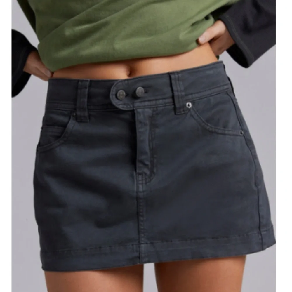 NWT Urban Outfitters cargo skirt - Picture 1 of 5